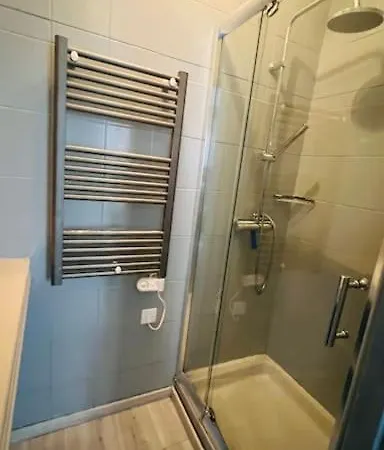 Bel 50 M Télécabines 200 M Village Cauterets